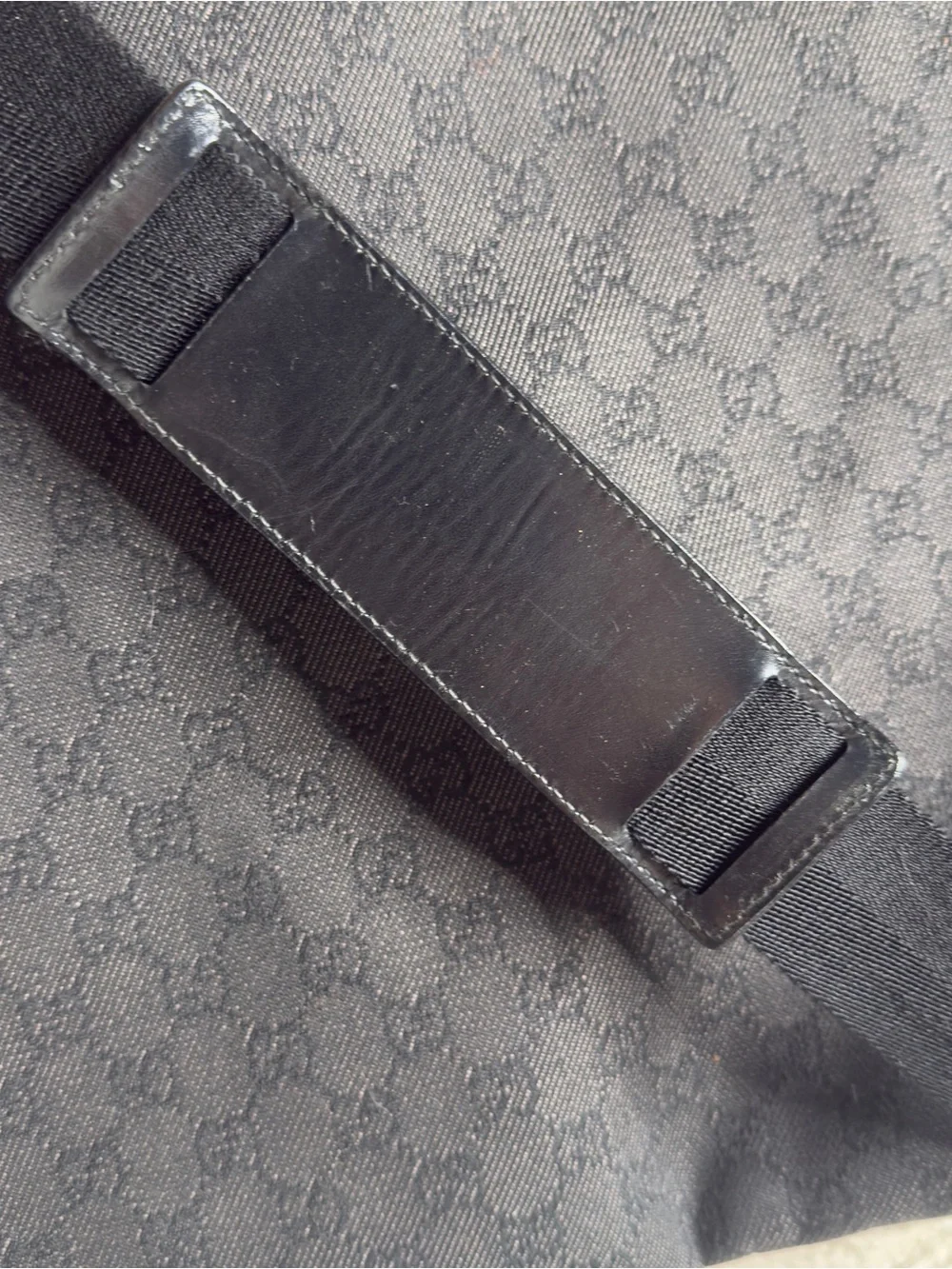 Gucci Monogram Crossbody Bag Black| Unisex | Pre-Owned |